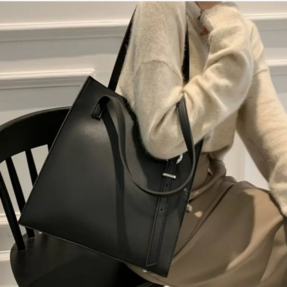 Elegant Black Tote Bag